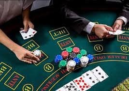 bmk77 platform login ဝင်ရောက်ပြီး online casino နှင့် slots ကစားနေသော မြန်မာ ကစားသမားများ မြင်ကွင်း